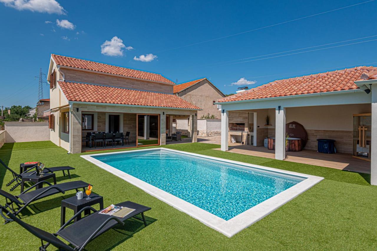 Casa Del Sol Villa Dubrava  Exteriör bild